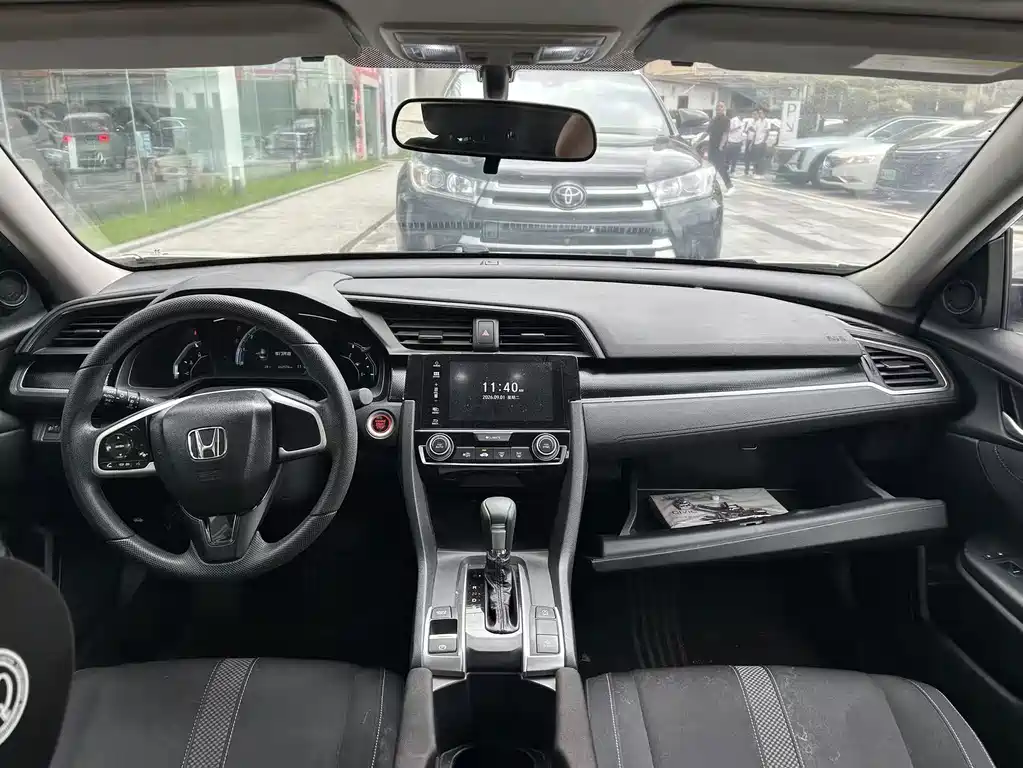 Honda Civic — миниатюра 6