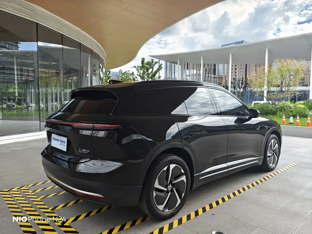 NIO ES6 — миниатюра 5