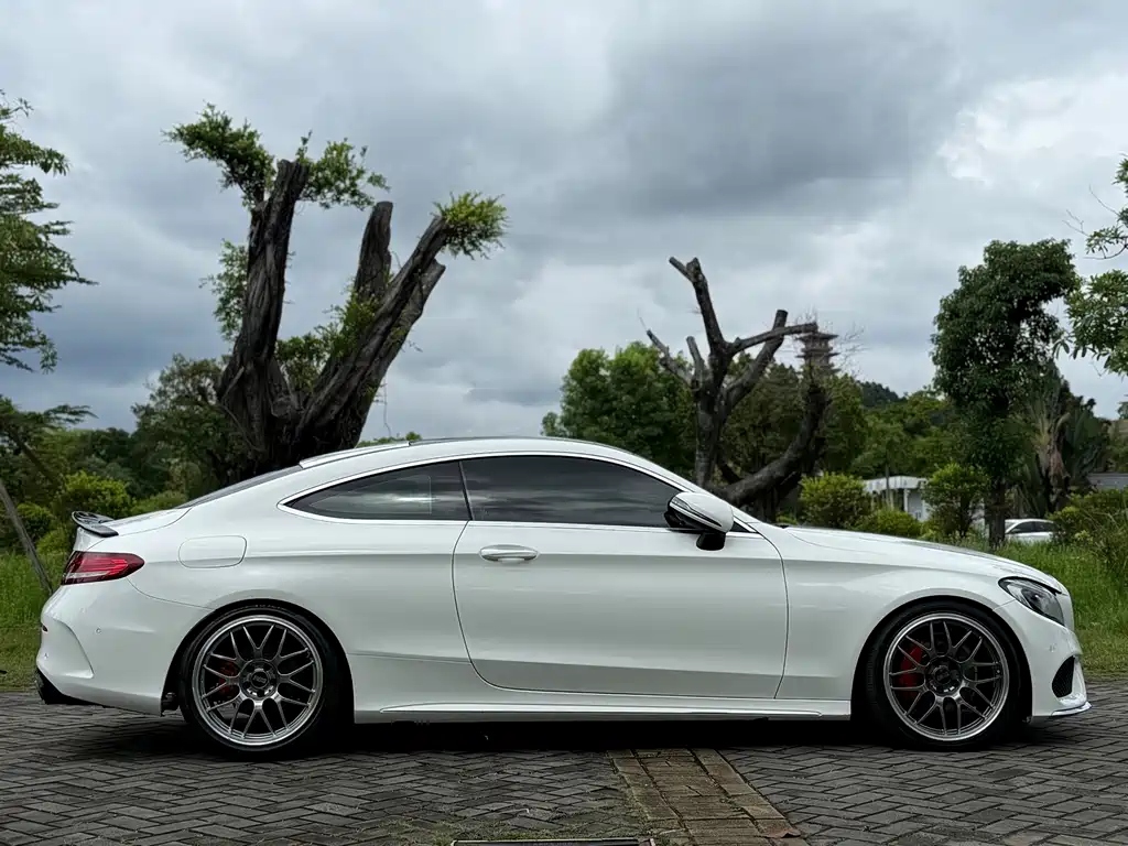 Mercedes-Benz C-Class (Import) — миниатюра 5