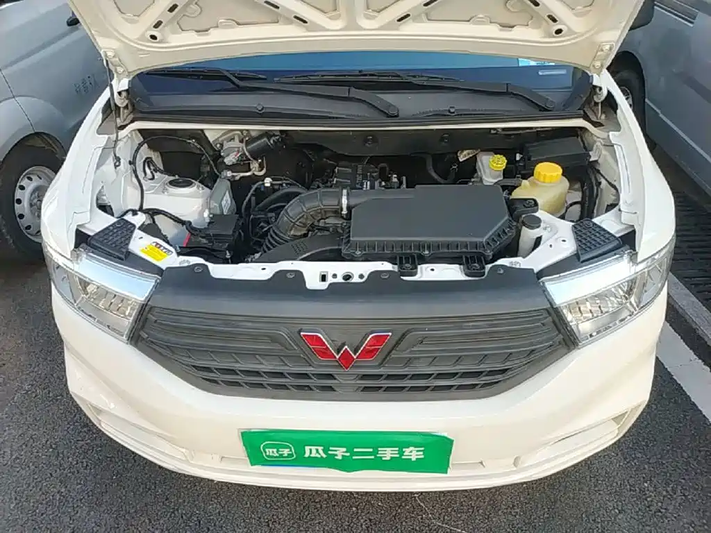 Wuling Hongguang V — миниатюра 20