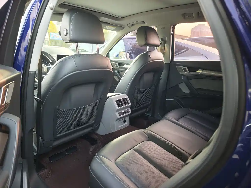 Audi Q5L — миниатюра 11