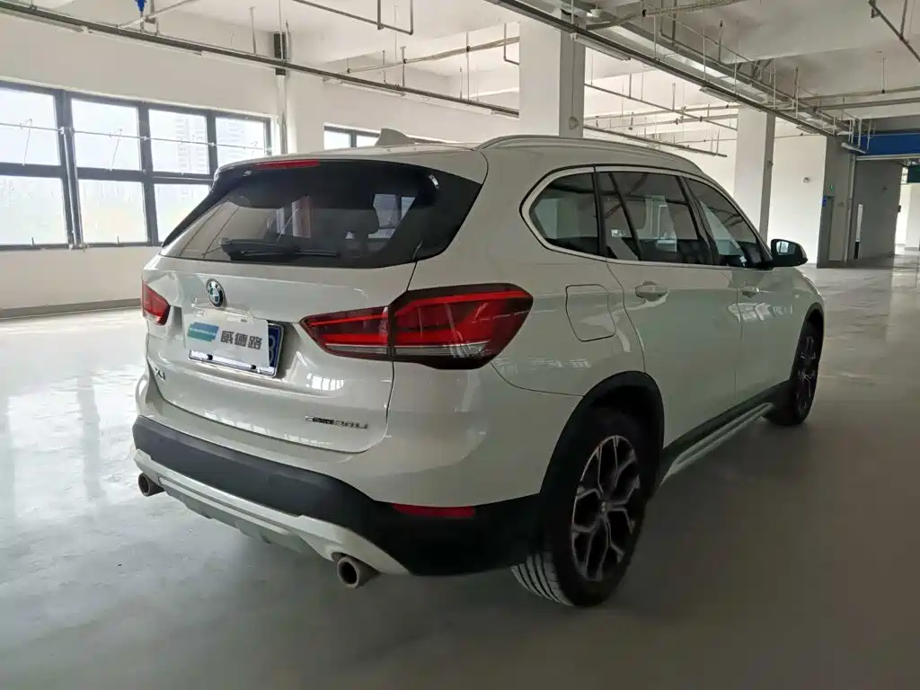 BMW X1 2020 sDrive20Li Premium