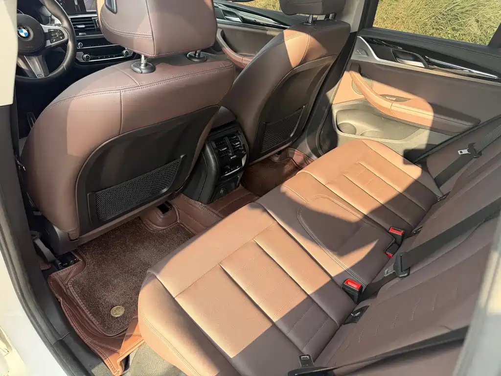BMW X3 — миниатюра 17