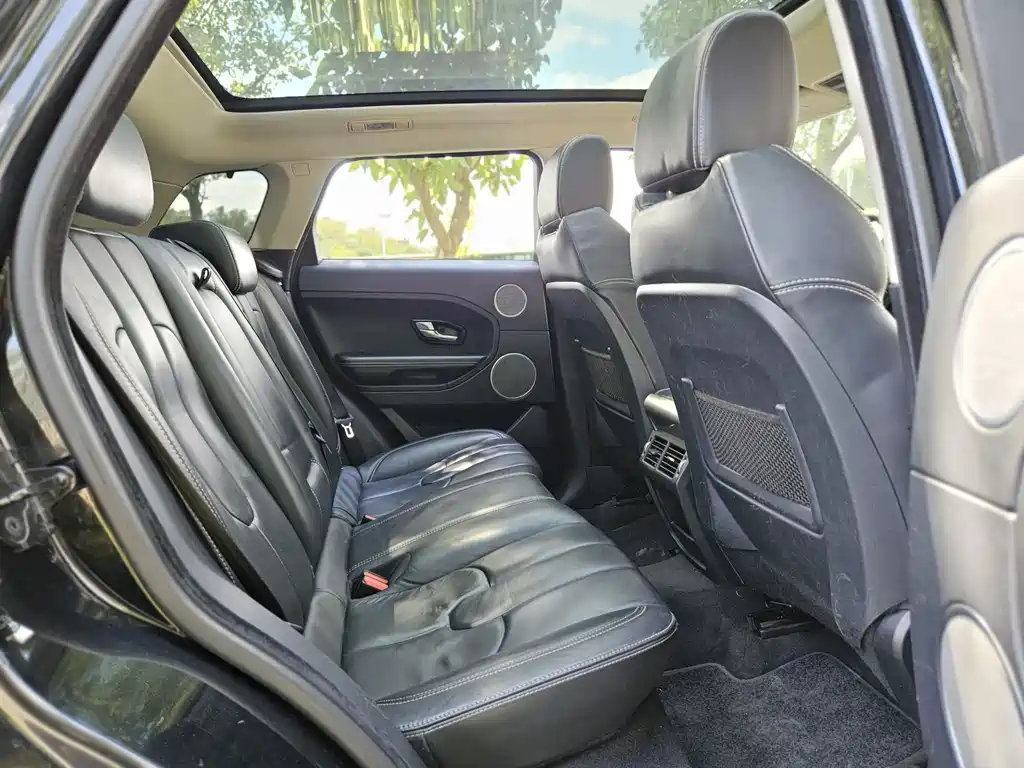 Land Rover Evoque (Import) — миниатюра 5