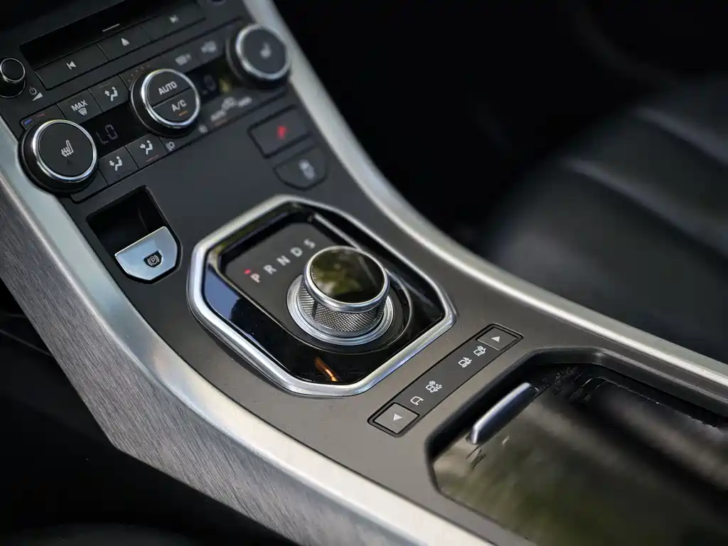 Land Rover Evoque (Import) — миниатюра 14