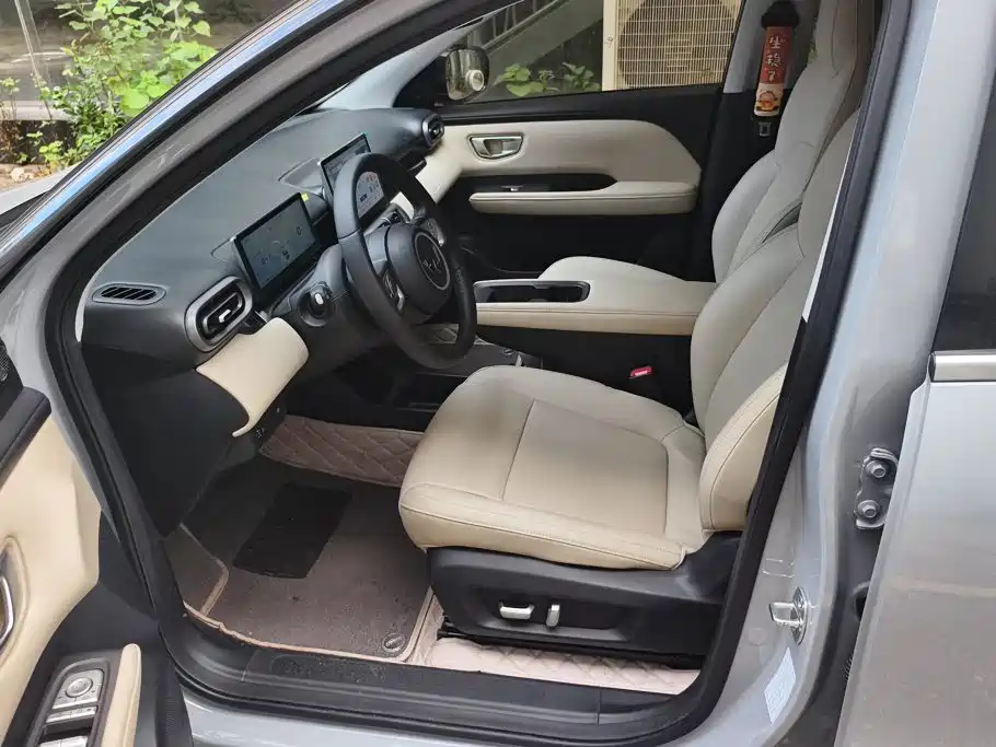Wuling Bingo PLUS — миниатюра 9