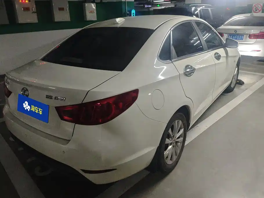 BAIC Senova D50 — миниатюра 3