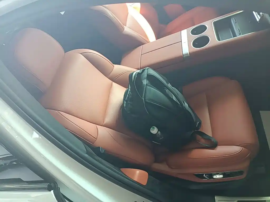 Li Auto Li L7 — миниатюра 25