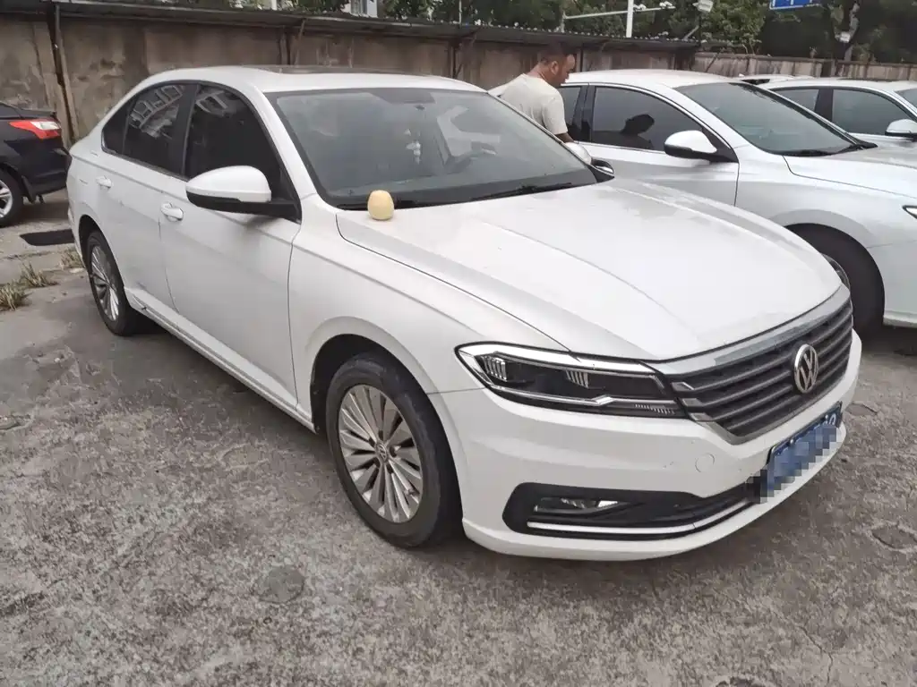 Volkswagen Lavida — миниатюра 3