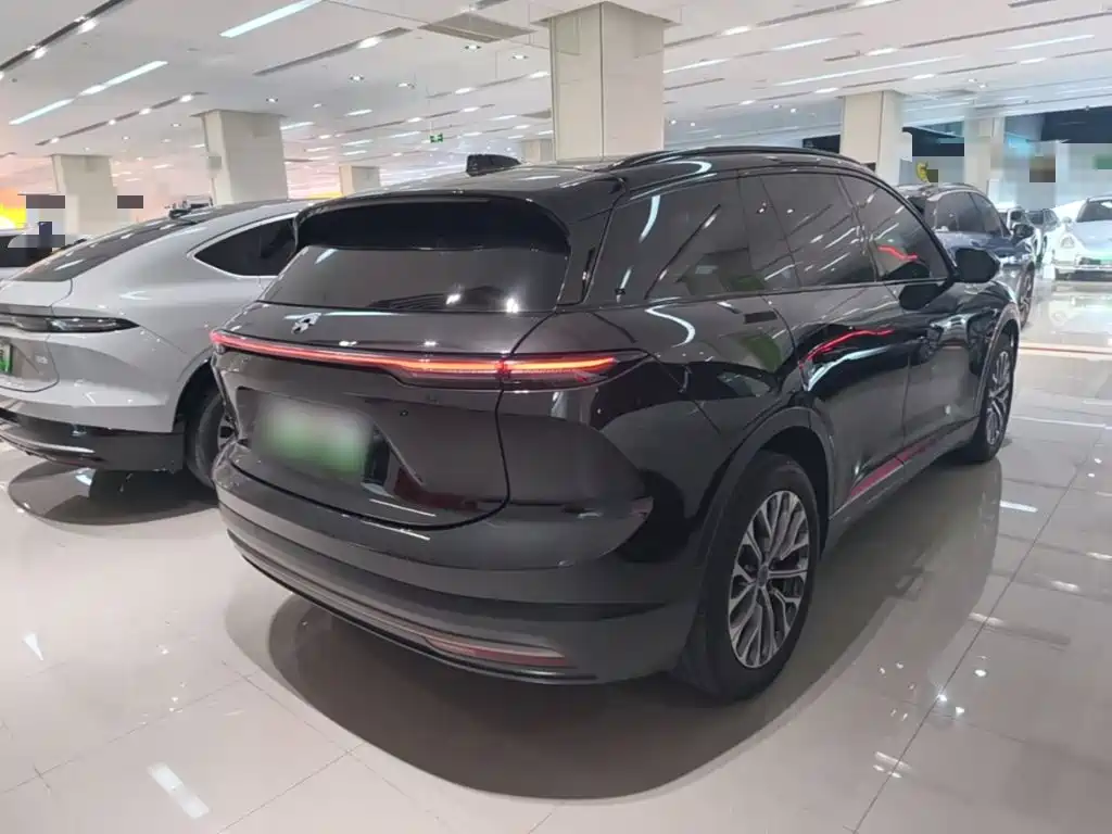 NIO ES6 — миниатюра 7
