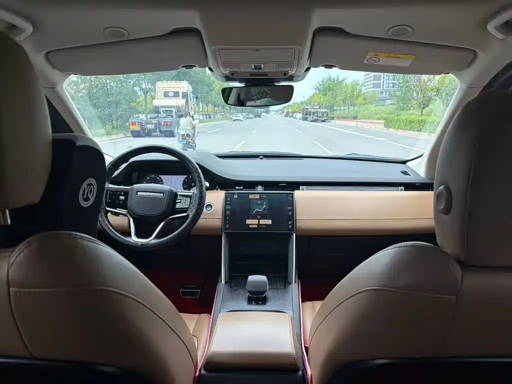 Land Rover Discovery Sport — миниатюра 2