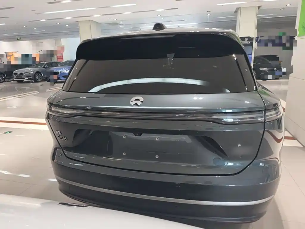 NIO ES8 — миниатюра 6