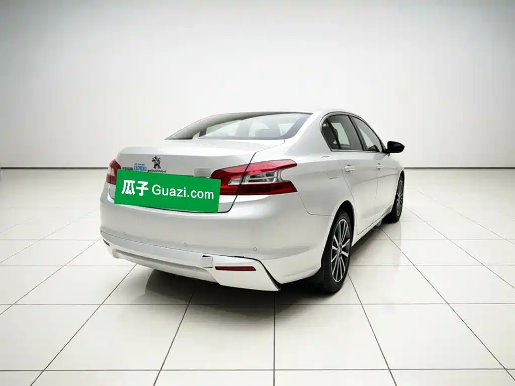 Peugeot 408 — миниатюра 6