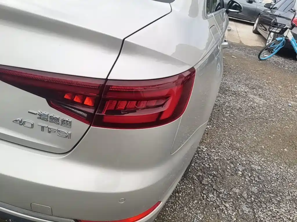 Audi A4L — миниатюра 8
