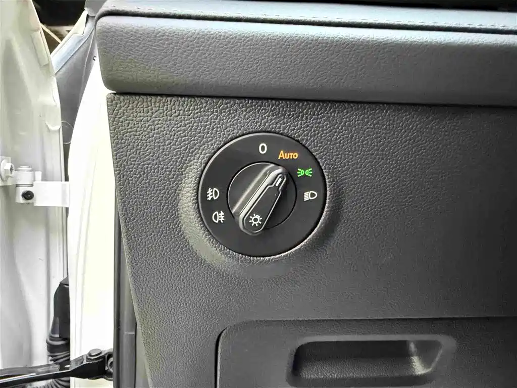 Volkswagen Tharu — миниатюра 15
