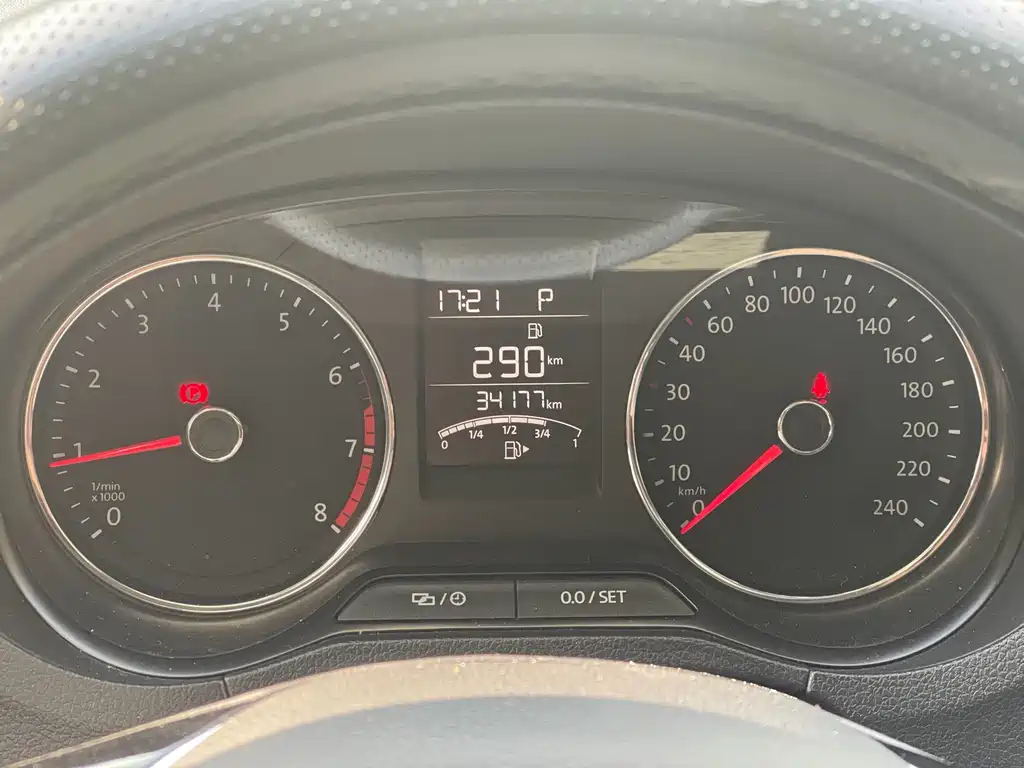 Volkswagen Polo — миниатюра 6