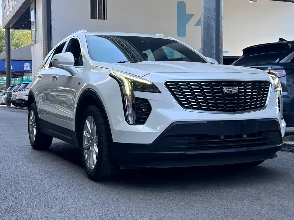 Cadillac XT4 — миниатюра 2