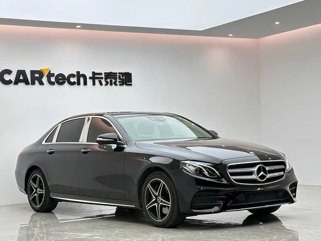Mercedes-Benz E-Class — миниатюра 6