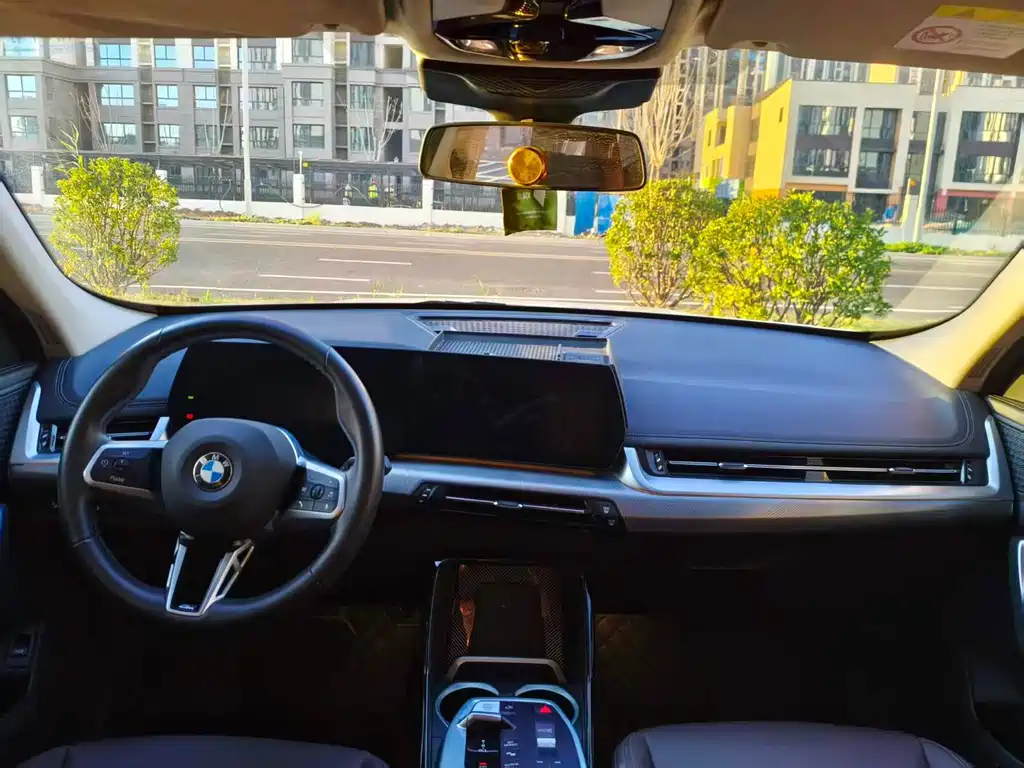 BMW X1 — миниатюра 6