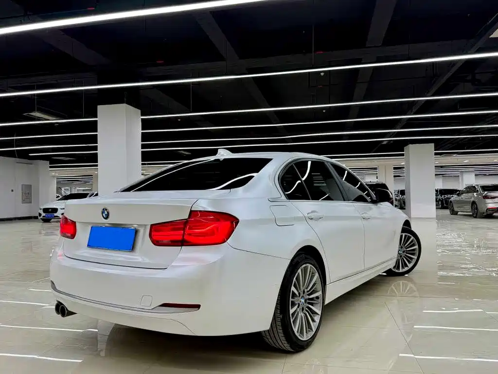 BMW 3 Series — миниатюра 8