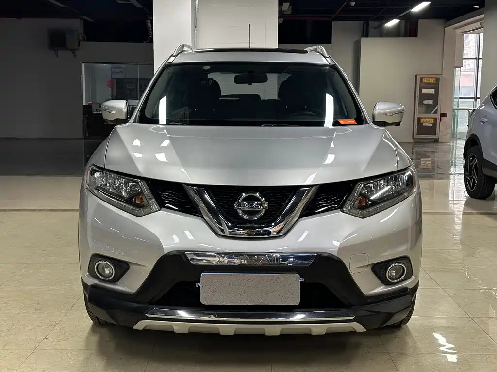 NISSAN QIJUN