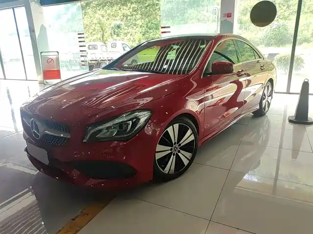 MERCEDES-BENZ  CLA 2017