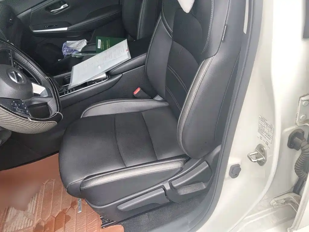 Nissan Sylphy — миниатюра 8