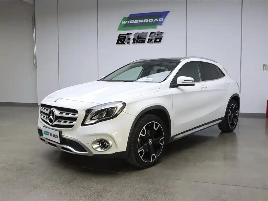 Mercedes-Benz GLA 2018