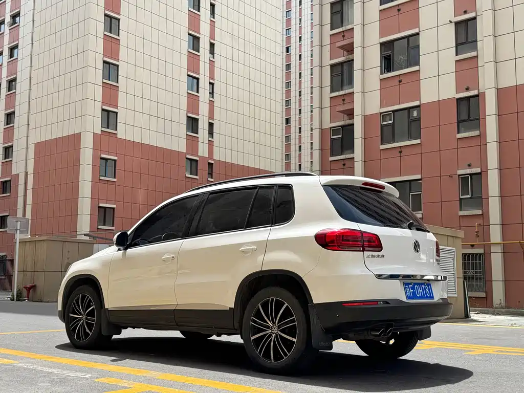Volkswagen Tiguan — миниатюра 15