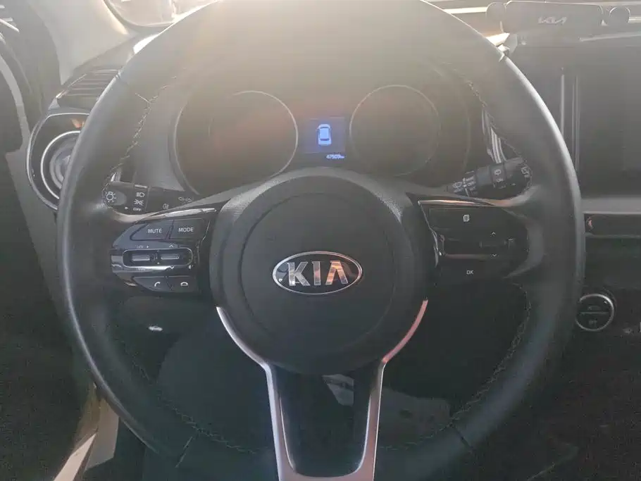 Kia KX1 — миниатюра 15