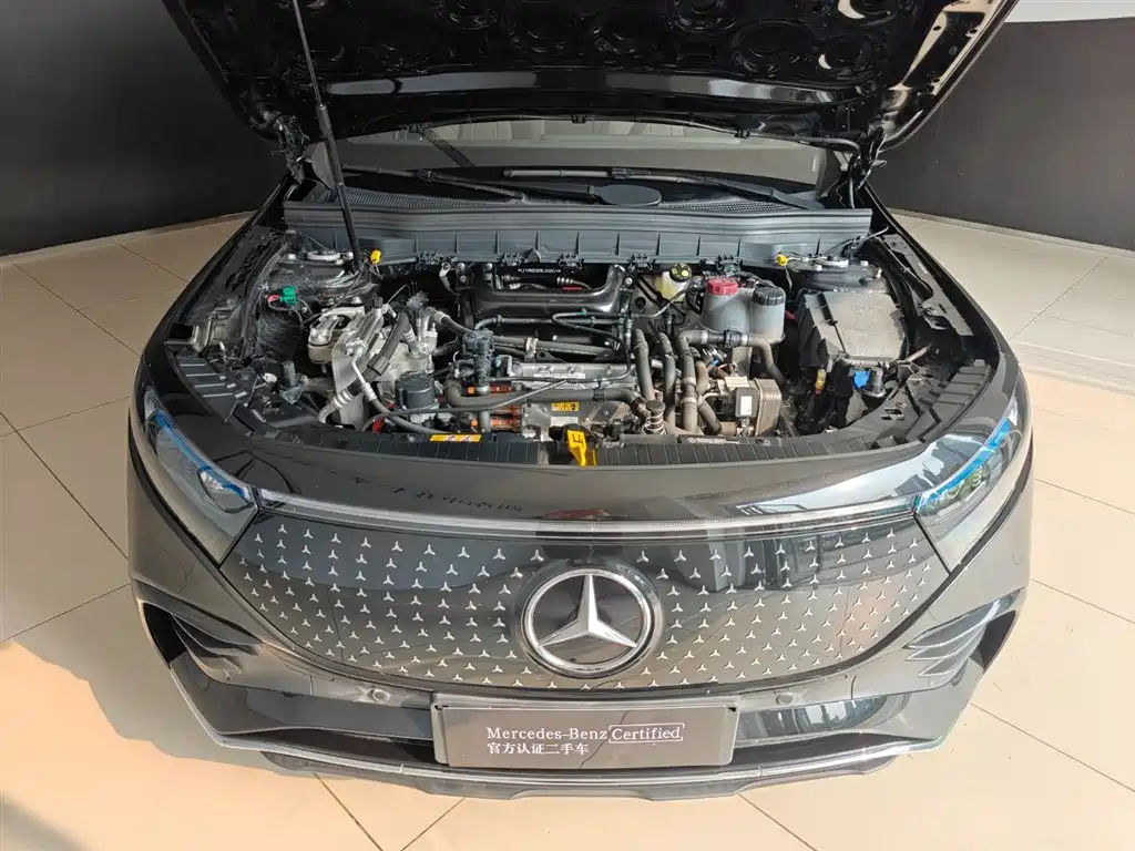 Mercedes-Benz EQB — миниатюра 3
