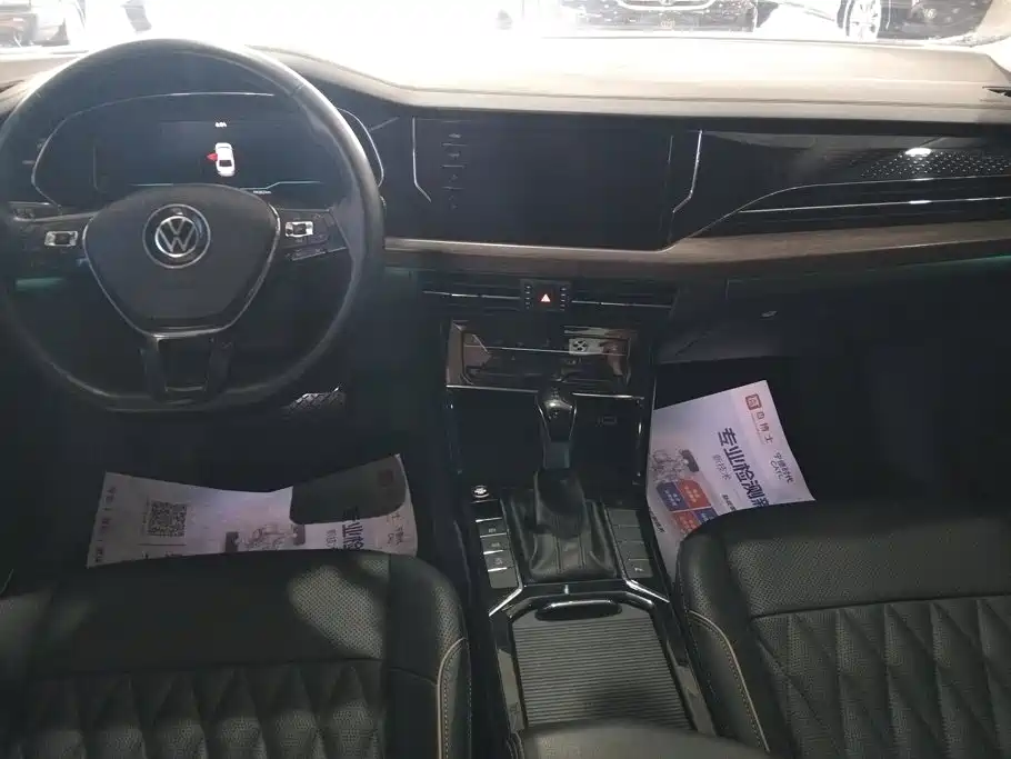 Volkswagen Passat — миниатюра 12