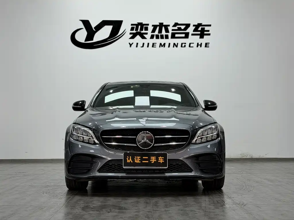 Mercedes-Benz C-Class — миниатюра 2