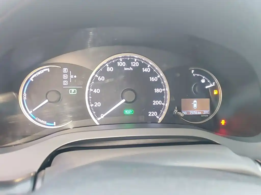 Lexus CT — миниатюра 12