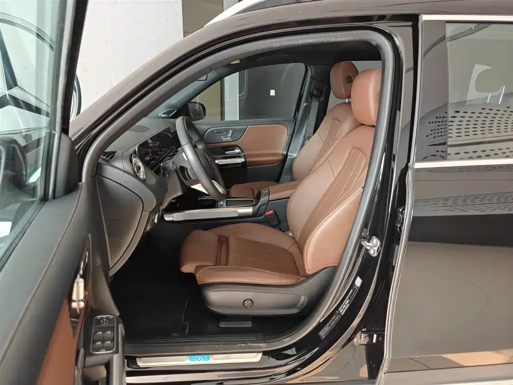Mercedes-Benz EQB — миниатюра 9