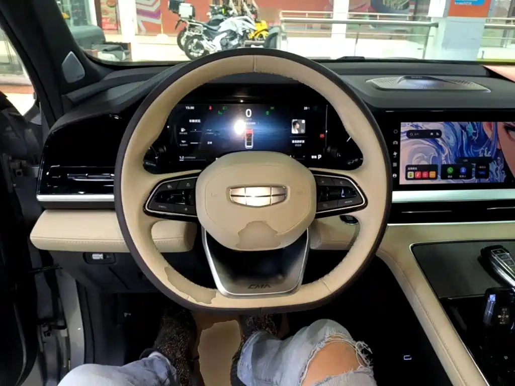 Geely Xingyue L — миниатюра 11