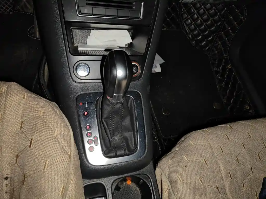 Volkswagen Tiguan — миниатюра 10