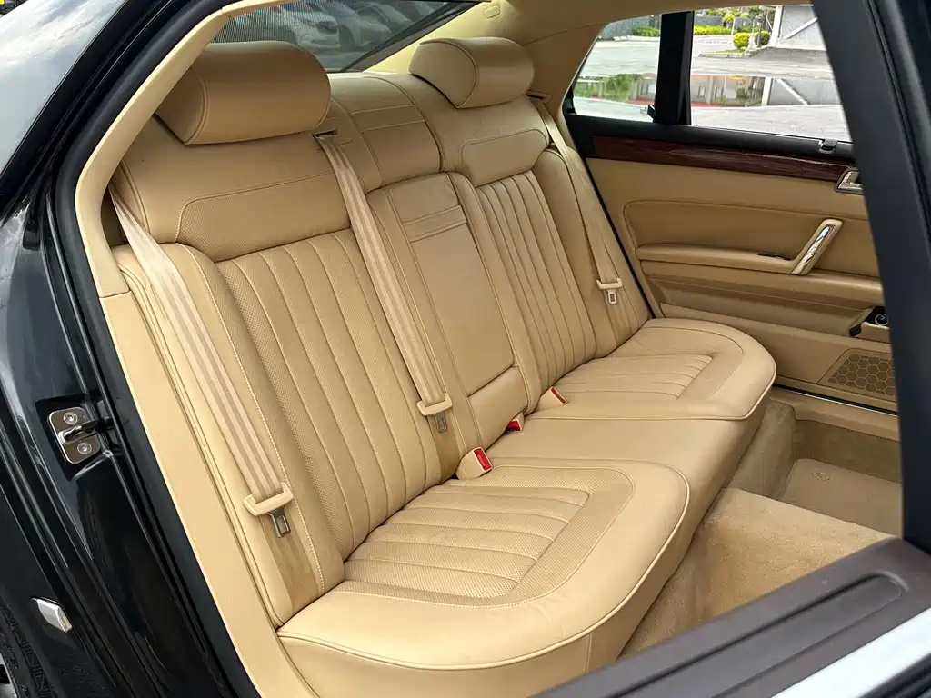 Volkswagen Phaeton — миниатюра 21