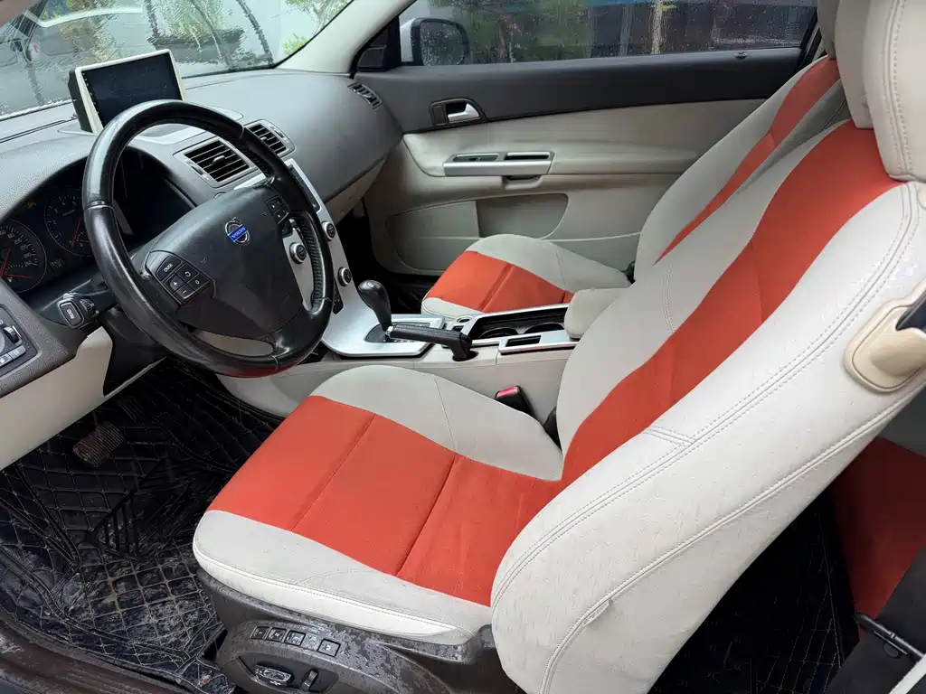 Volvo C30 — миниатюра 11