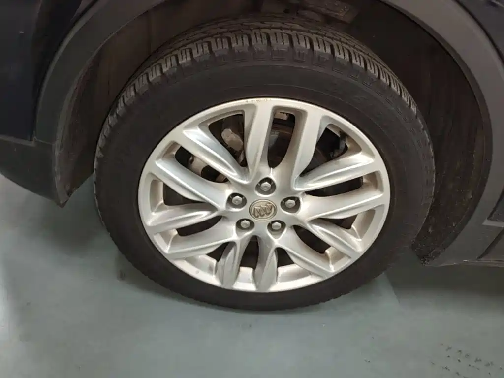 Buick Envision Plus — миниатюра 23