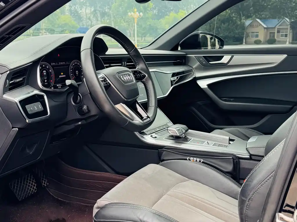 Audi A6L — миниатюра 5