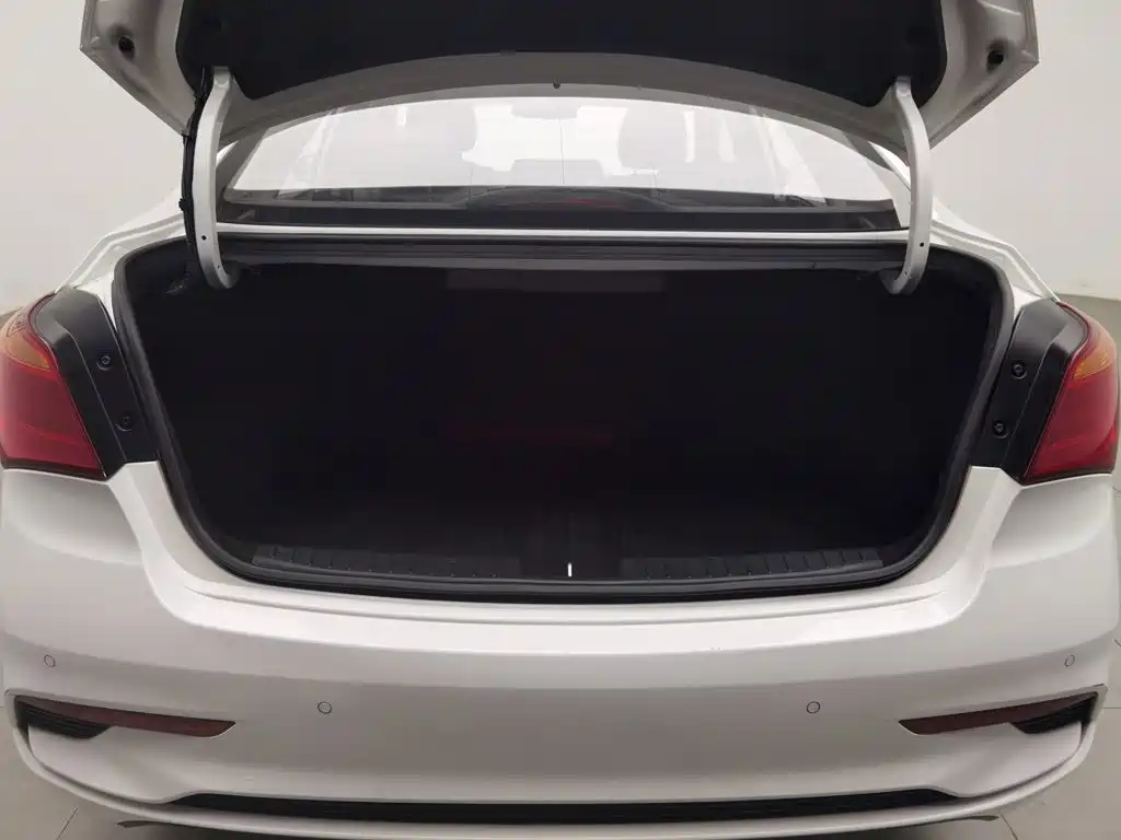 Hyundai Mistra — миниатюра 16