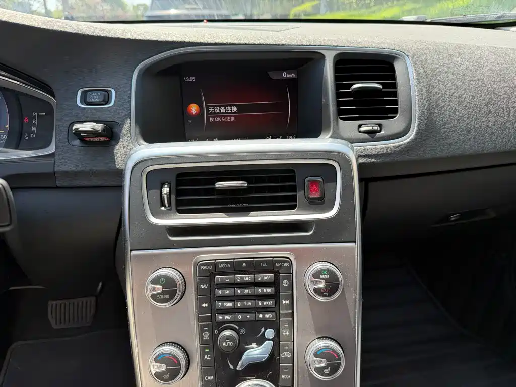 Volvo S60 — миниатюра 10