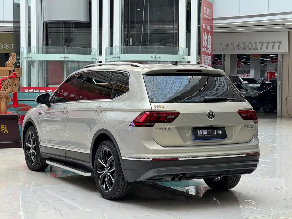 Volkswagen Tiguan L L 2019 330TSI AT Luxury VI