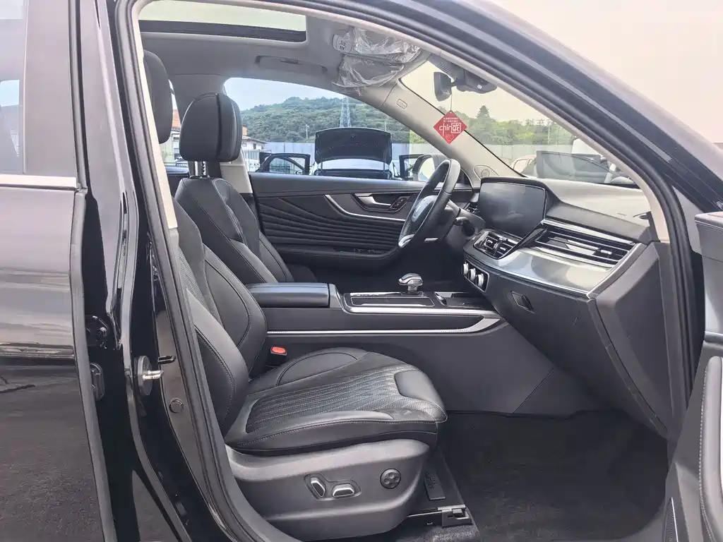 Hongqi Hongqi HS5 — миниатюра 9