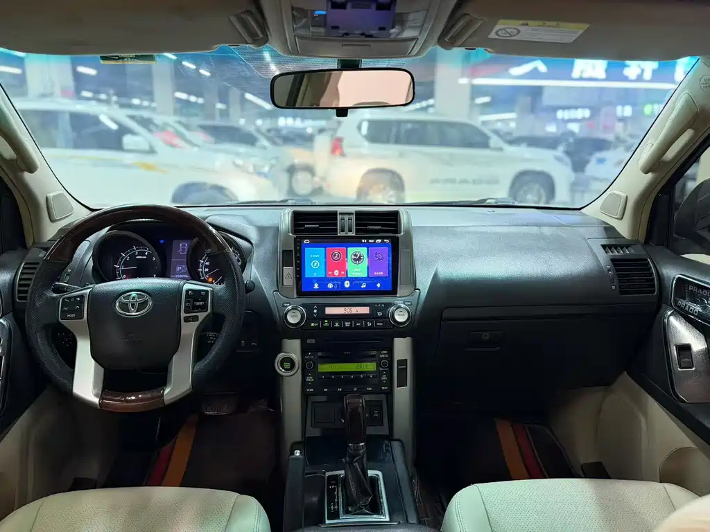 Toyota Prado — миниатюра 9