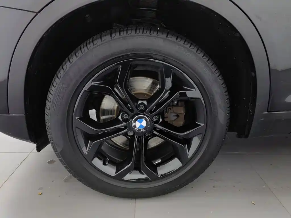BMW X3 (Import) — миниатюра 17