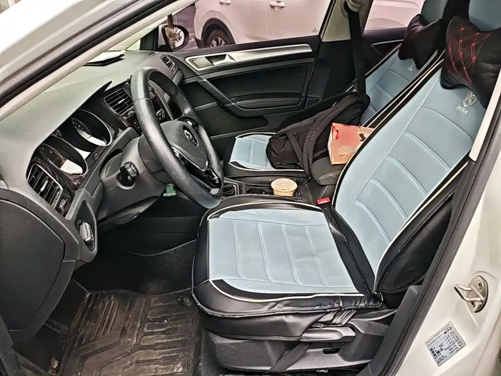 Volkswagen Golf — миниатюра 15