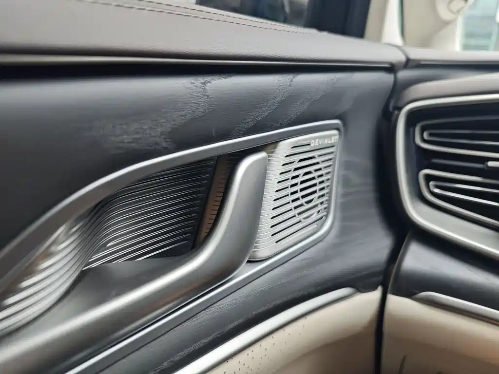 Denza D9 PIONEER 4-seat Create Leader Edition, фото 33