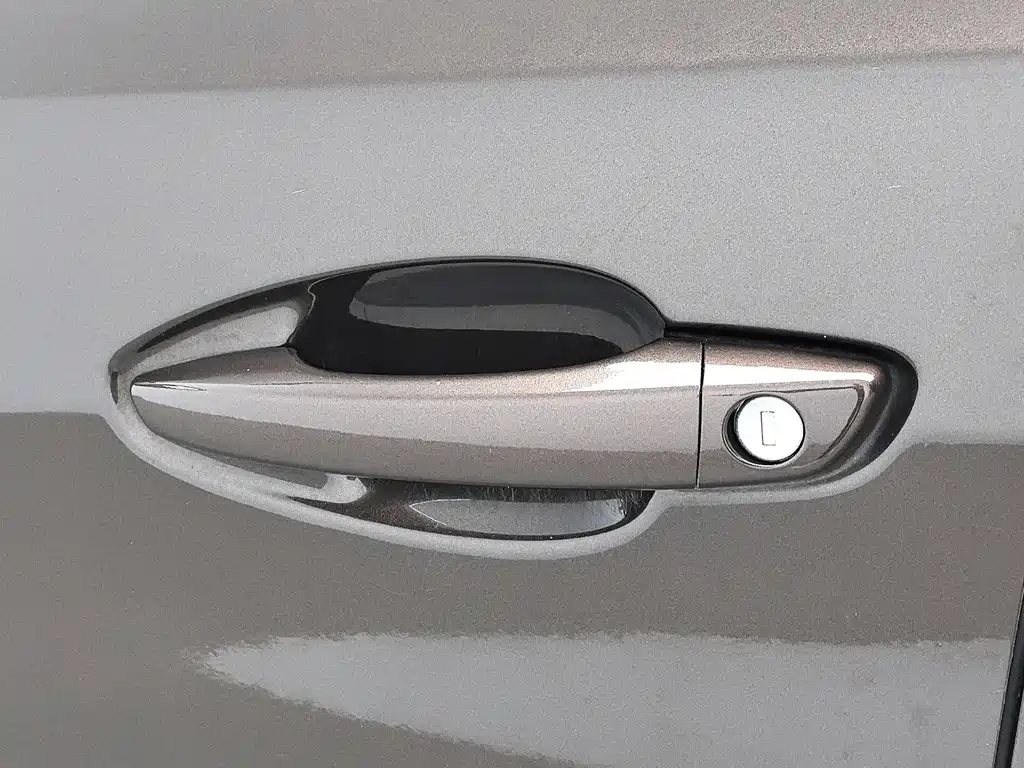 Peugeot 408 — миниатюра 18